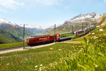 Der Glacier-Express. Der langsamste Schnellzug der Welt, Schweiz, © rhb1505