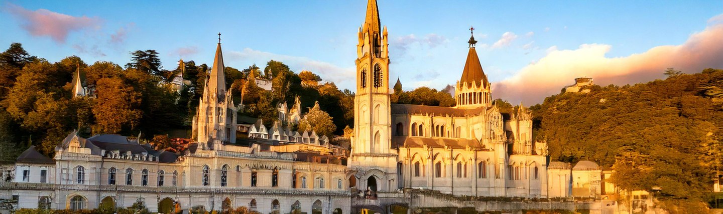 firefly-blick-auf-die-basiliken-im-abendlicht-frankreich-lourdes