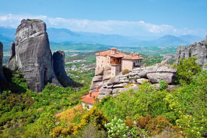 Die schwebenden Klöster von Meteora, Griechenland, © Istockphoto.com©spastonov