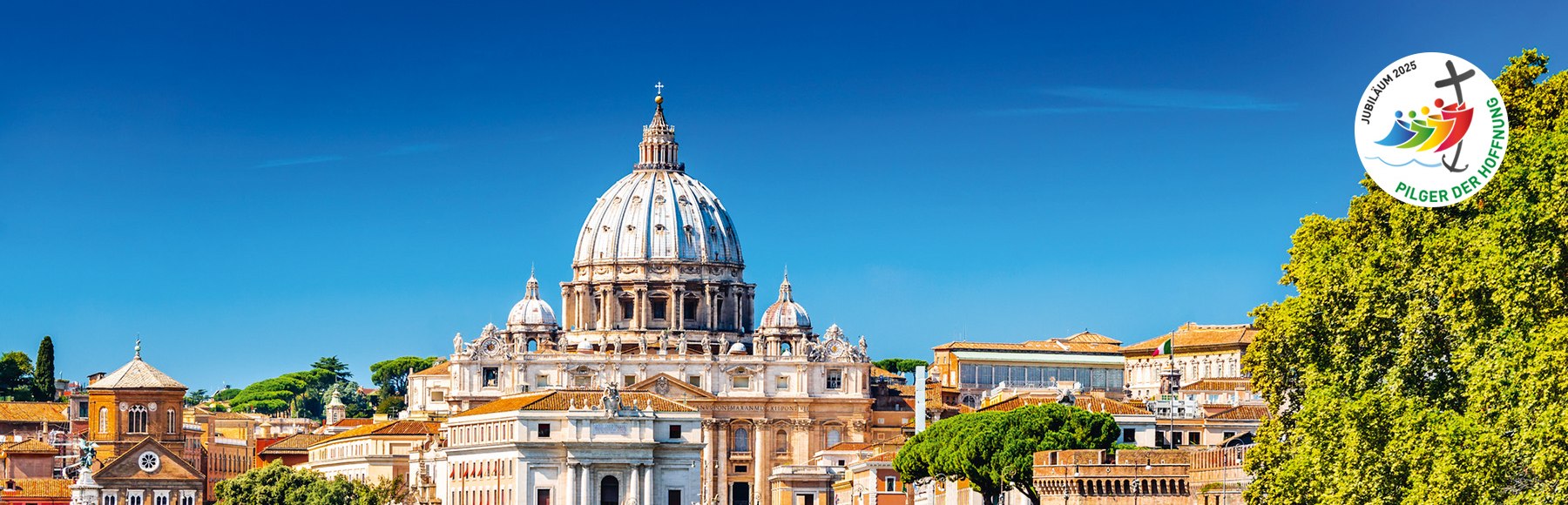 Italien Rom Petersdom, © Bild: Adobe Stock | Logo: Dicastero per L'Evangelizzazione, Città del Vaticano