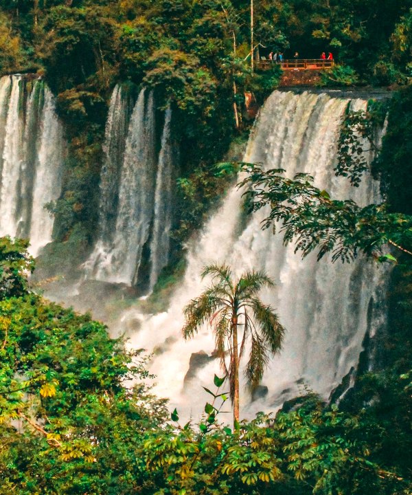 Brasilien Iguazu, © Unsplash Jonatan Lewczuk